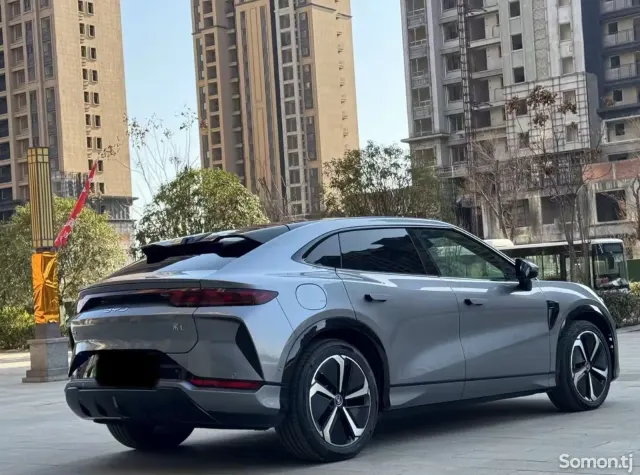 BYD Song 2025 · AT