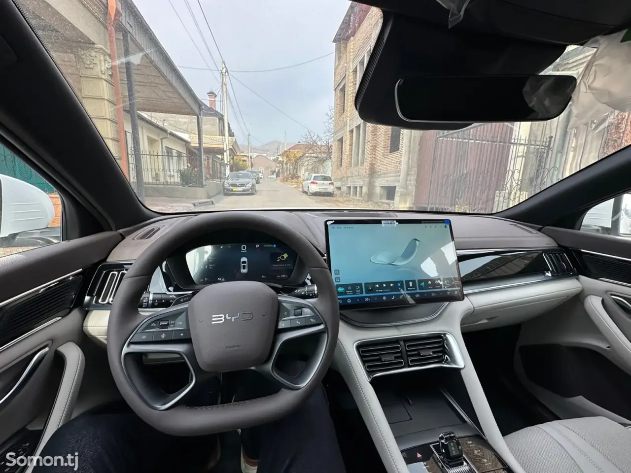 BYD Song Plus 2025 · AMT