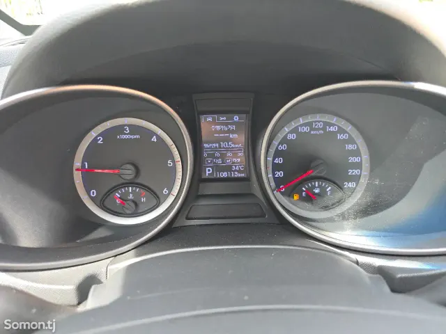 Hyundai Santa Fe 2014 · 2.0 AT