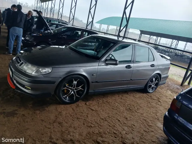 Saab Sport 2000 · 2.2 AT