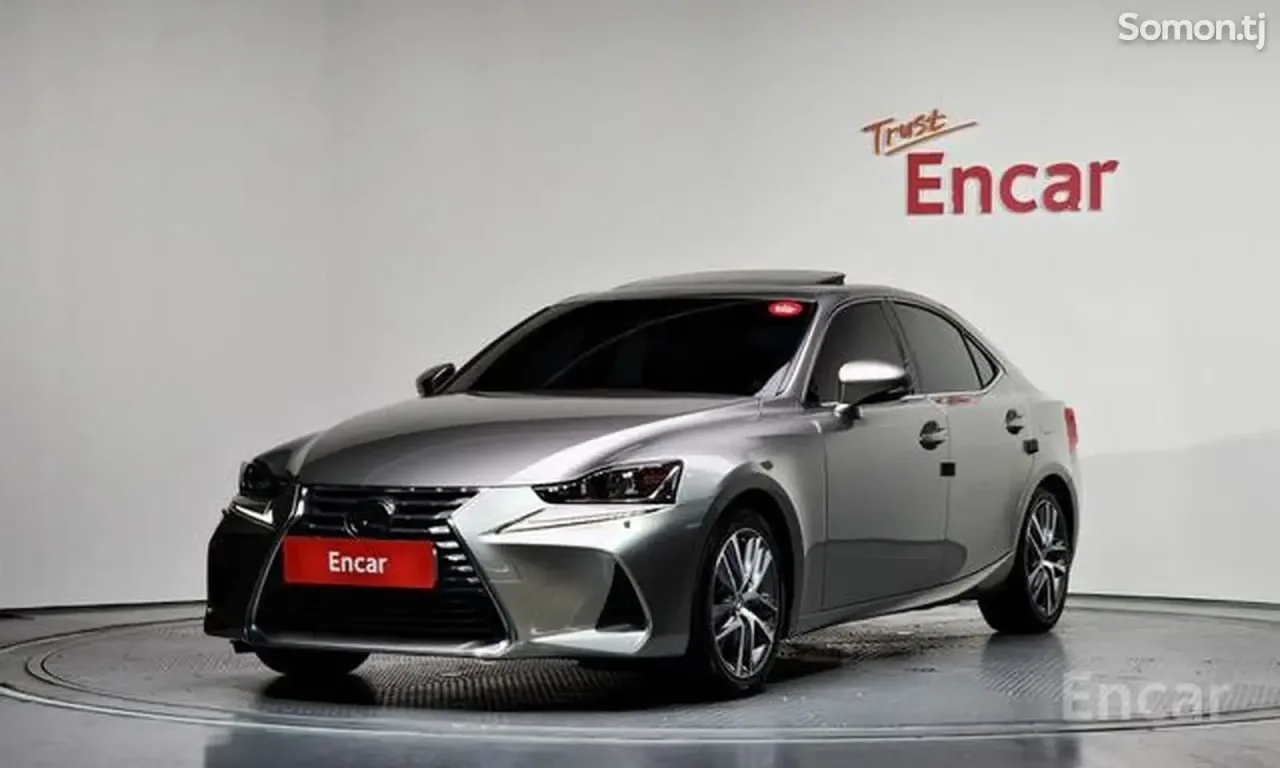 Lexus IS series 2019 · 2.0 AT