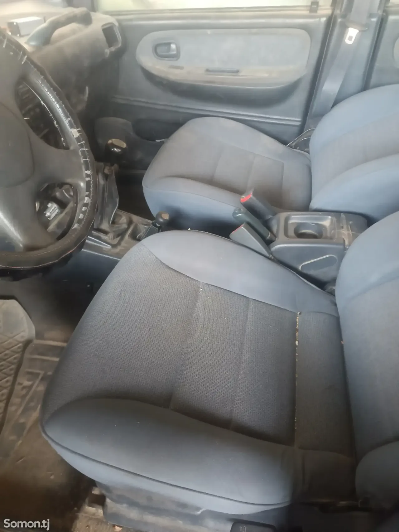 Kia Ceed Sporty Wagon 1997 · 2.0 MT