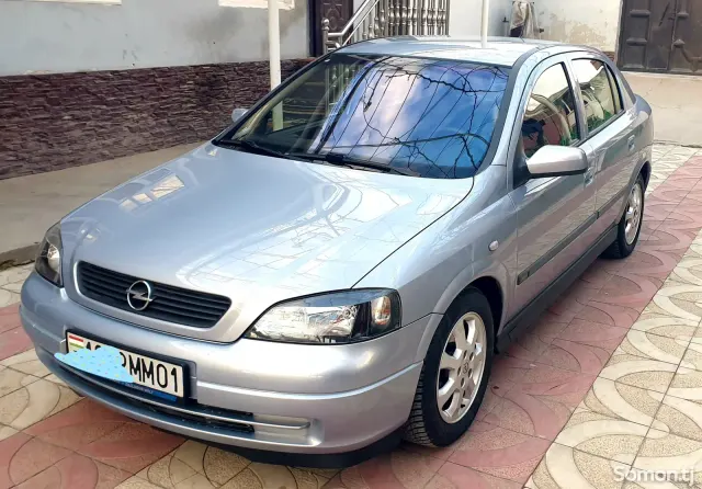 Opel Astra G 2001 · 1.8 AT