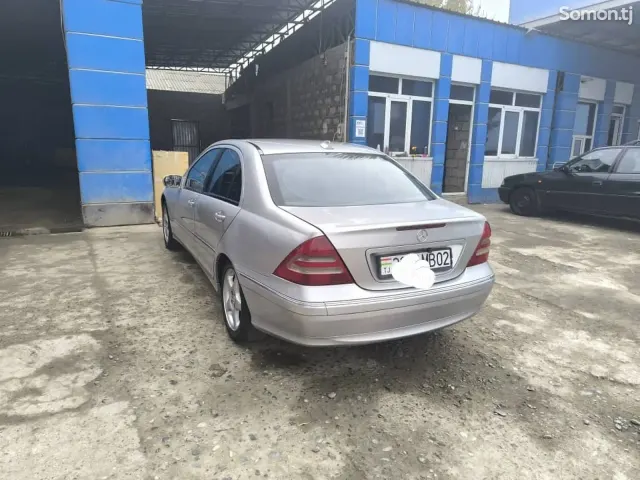 Mercedes-Benz C class 2002 · 2.0 AT