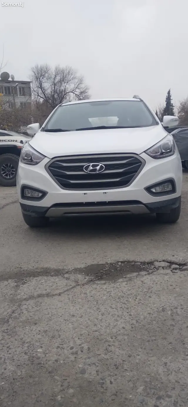 Hyundai Tucson 2014 · 2.0 AT