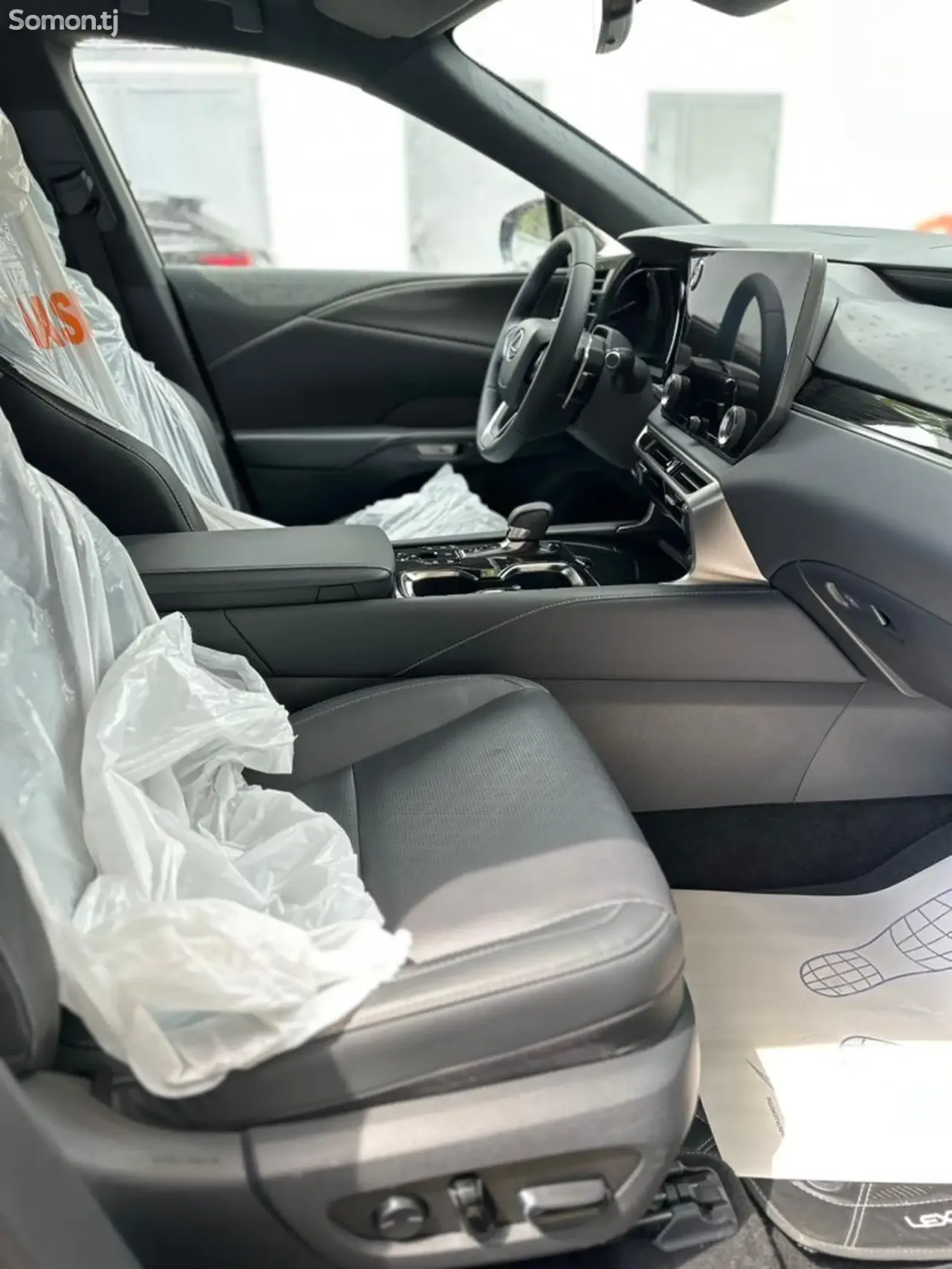 Lexus RX series 2025 · 2.5 AT