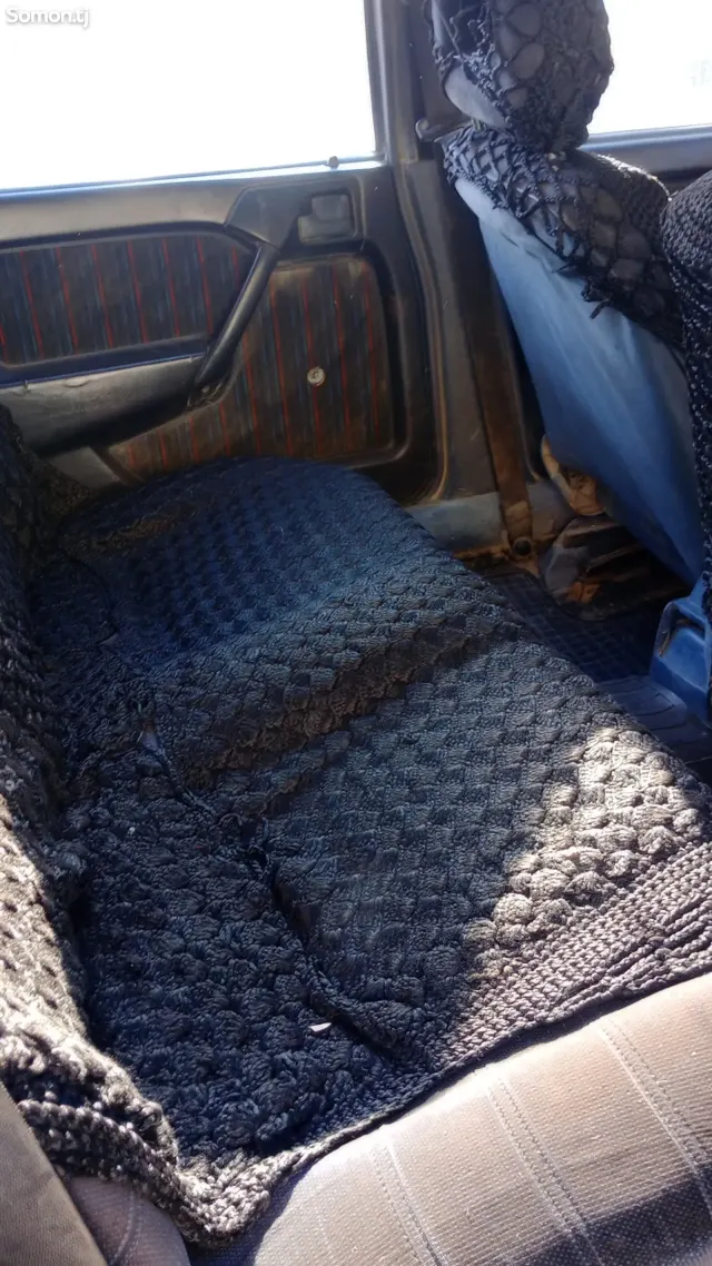 Opel Vectra A 1991 · 1.6 MT