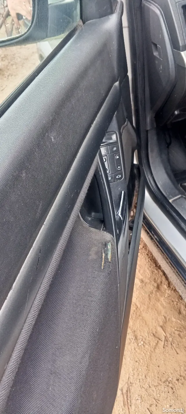 Opel Vectra C 2002 · 2.2 AT
