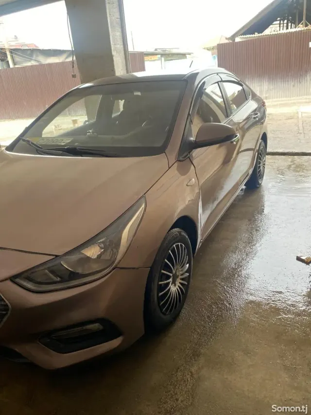 Hyundai Solaris 2019 · 1.6 AT