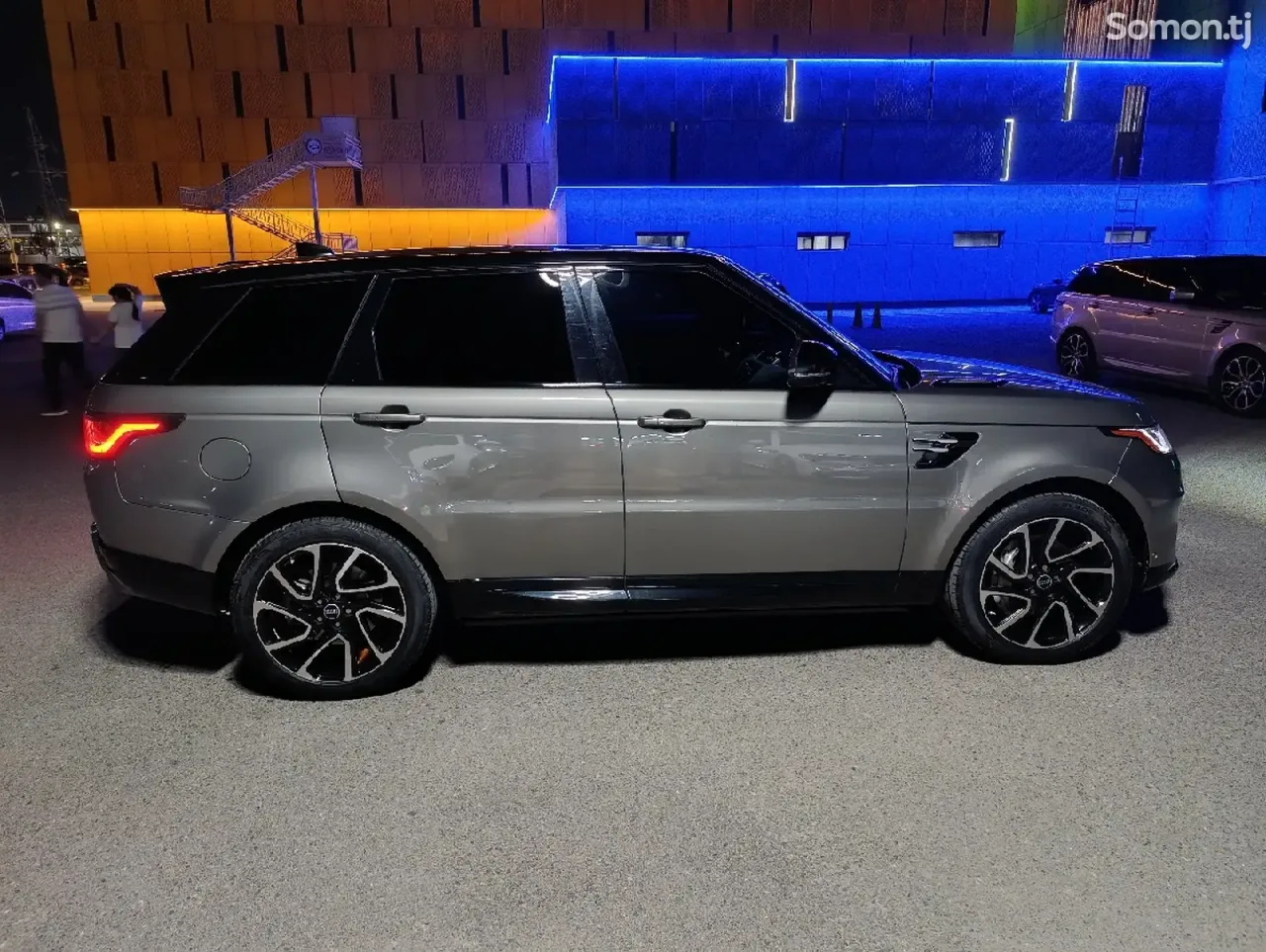 Land Rover Range Rover Sport 2020 · 3.0 AT