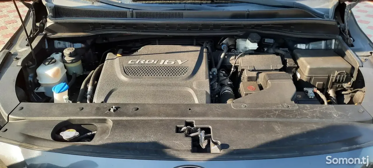 Kia Carnival 2015 · 2.2 AT