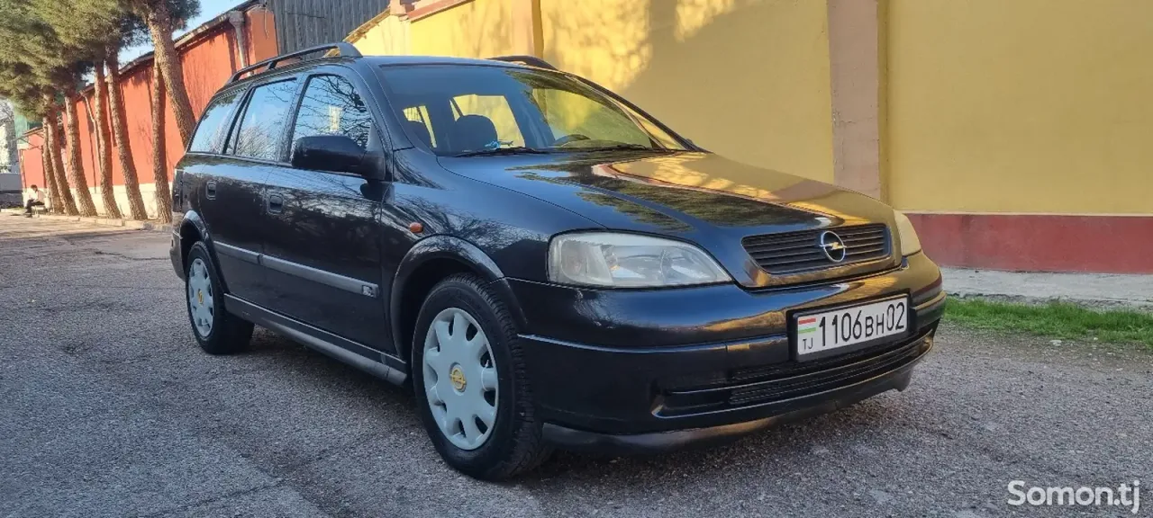 Opel Astra G 1998 · 1.6 MT