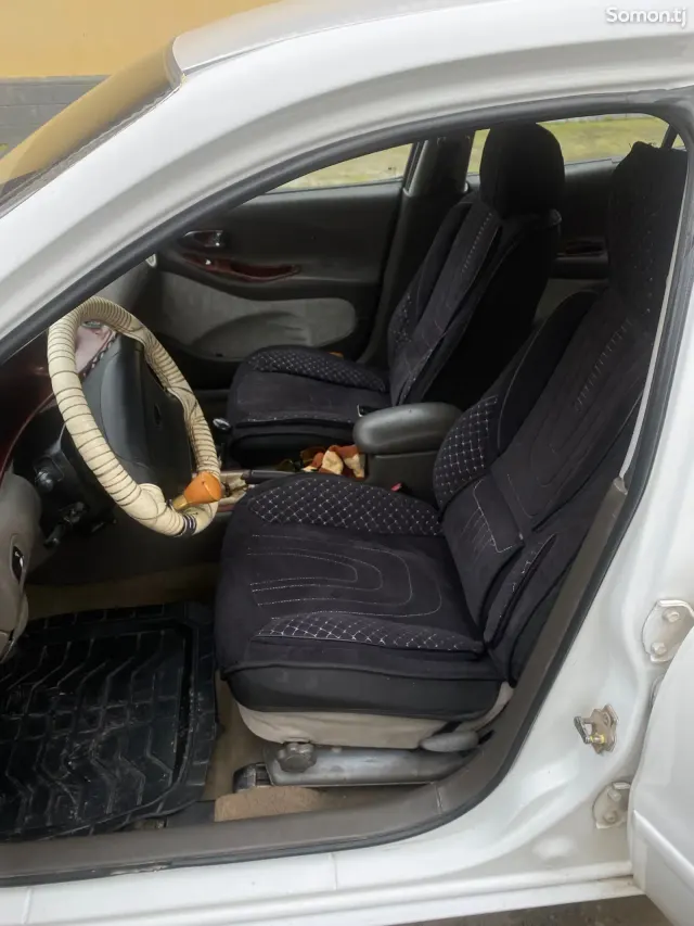 Daewoo Leganza 1997 · 1.8 MT