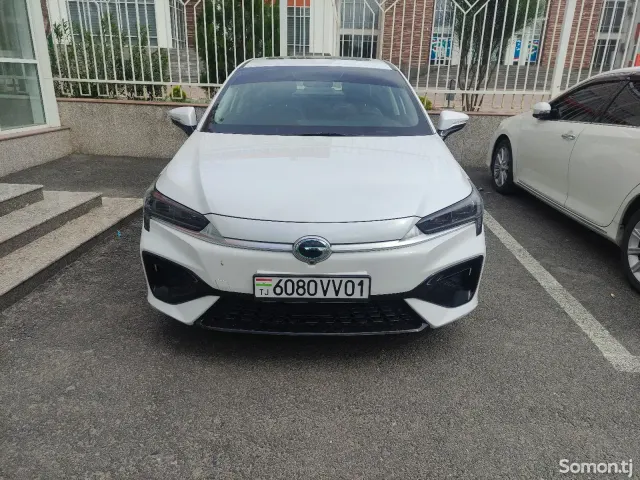 GAC Aion S 2021 · AT
