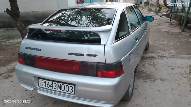 Lada (ВАЗ) 2112 2004 · 1.5 MT