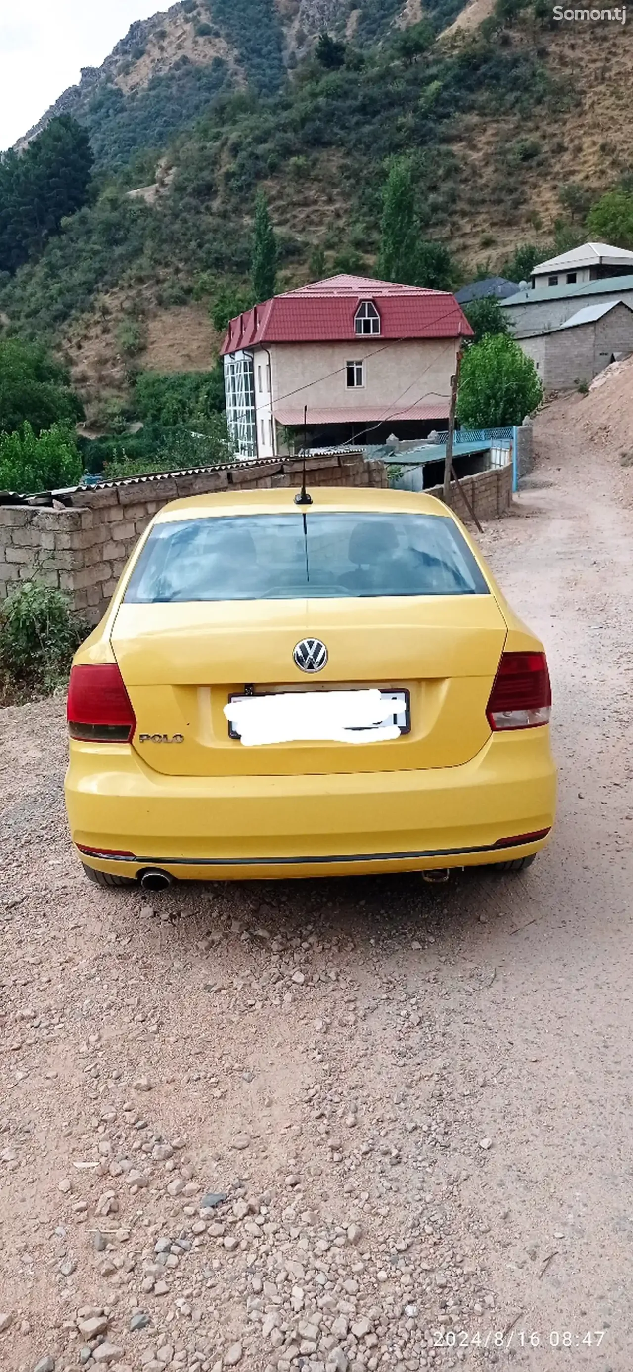 Volkswagen Polo 2018 · 1.6 MT