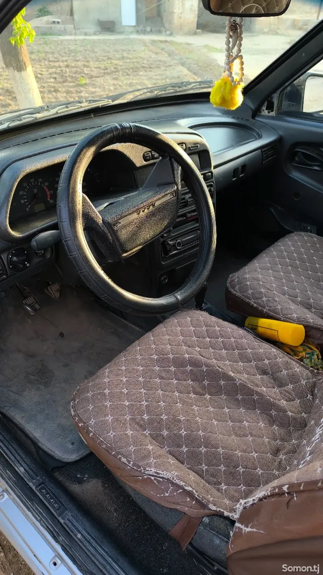 Lada (ВАЗ) 2115 2004 · 1.5 MT