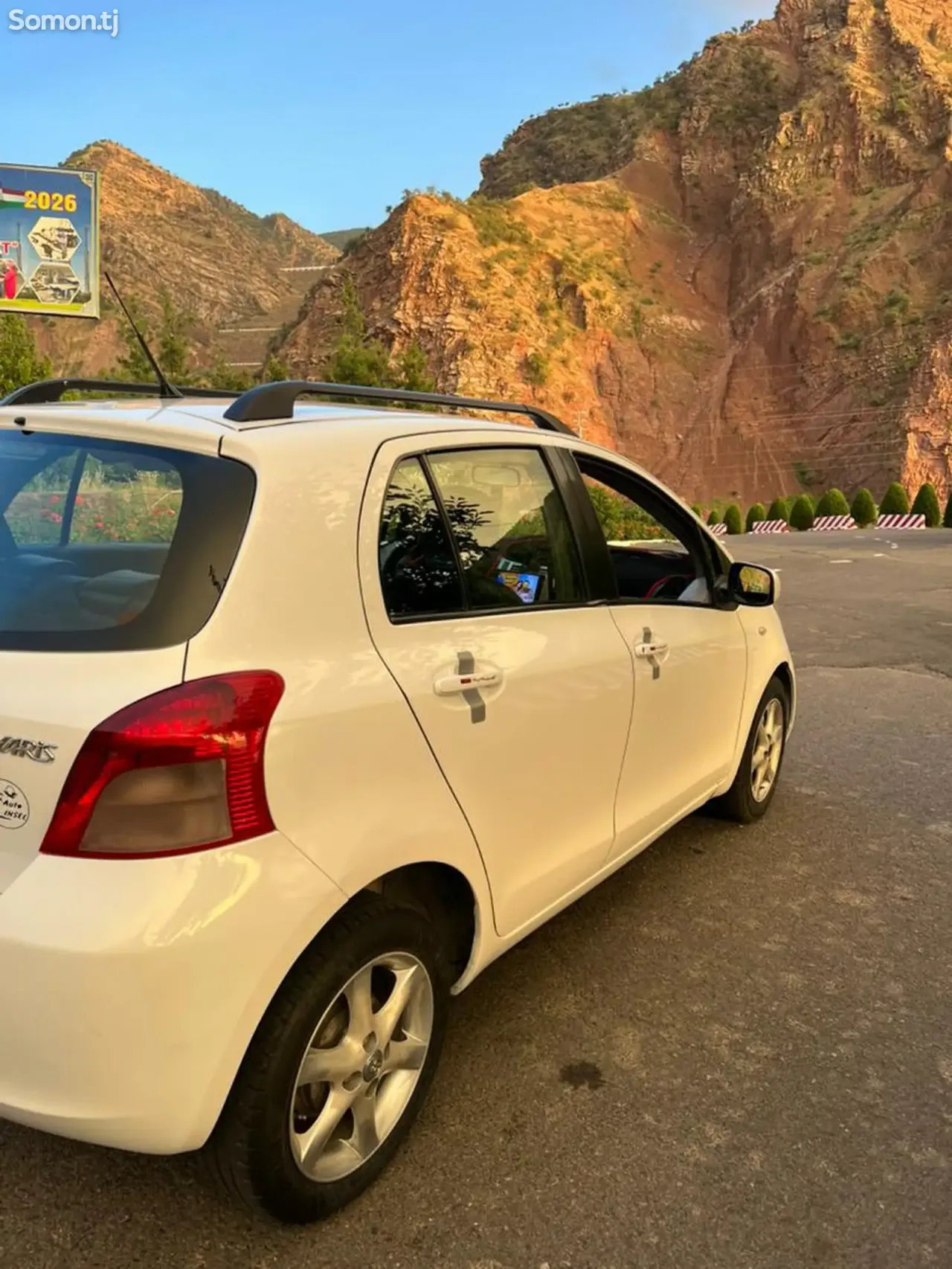 Toyota Vitz 2008 · 1.3 AT