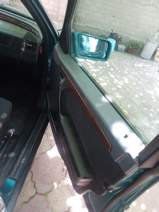 Mercedes-Benz C class 1996 · 2.0 MT