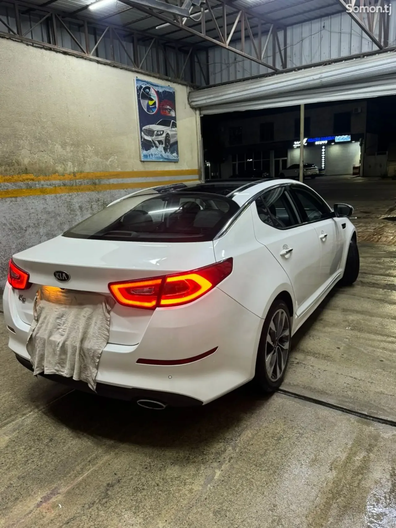 Kia K5 2014 · 2.0 AT