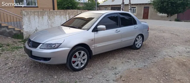Mitsubishi Lancer 2007 · 1.6 MT