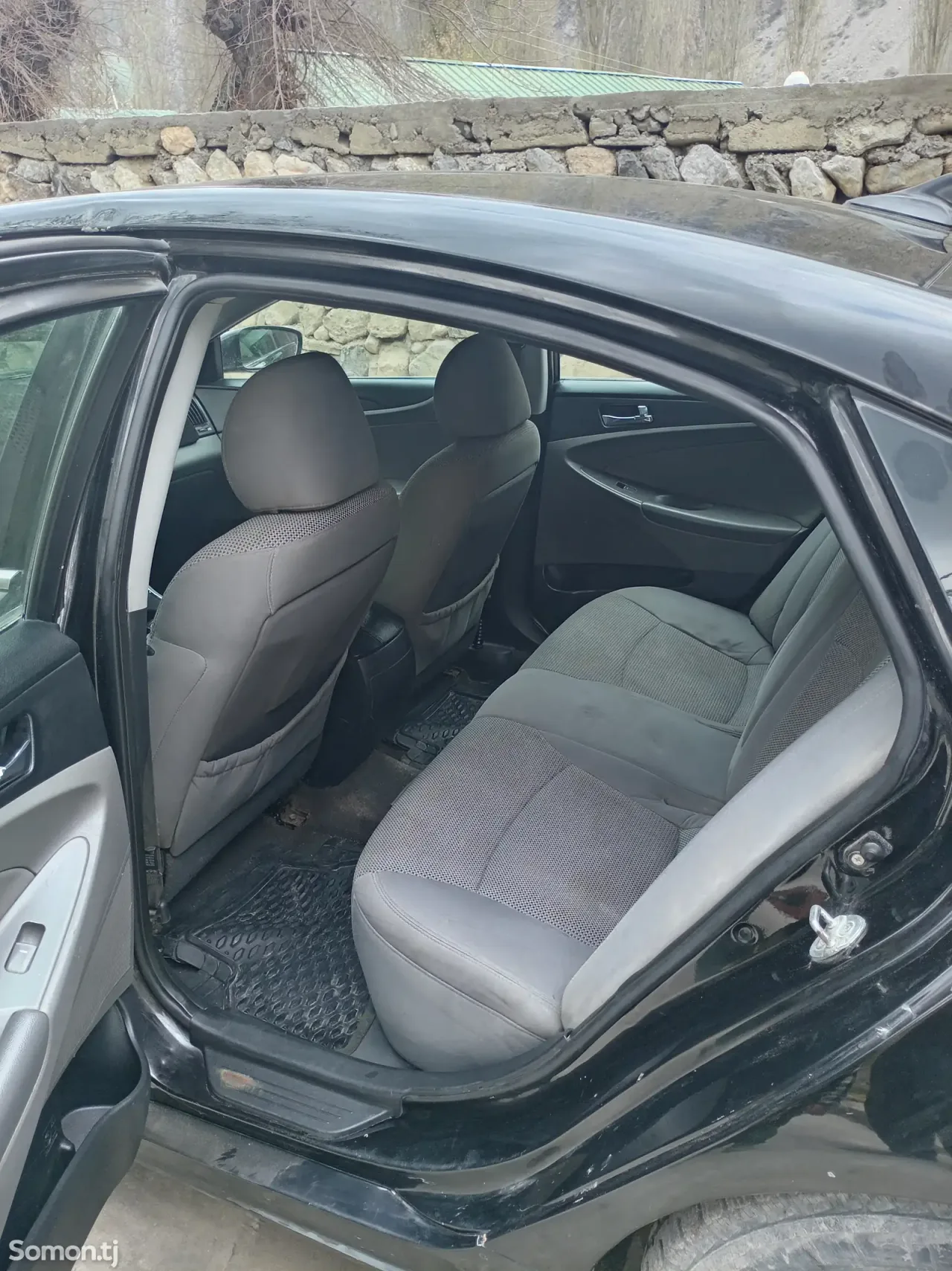 Hyundai Sonata 2011 · 2.0 AT