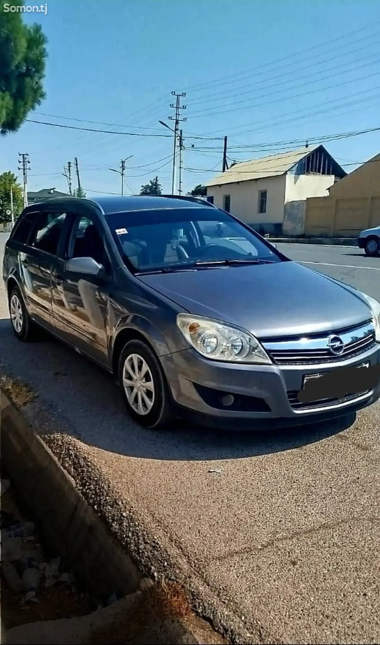 Opel Astra H 2007 · 1.6 MT