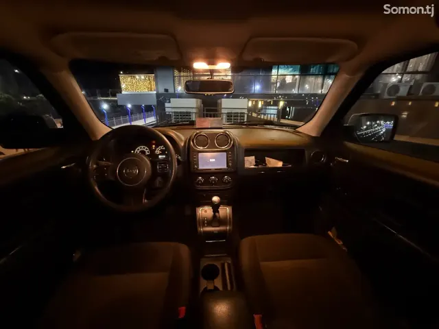 Jeep Patriot 2015 · 2.4 AT