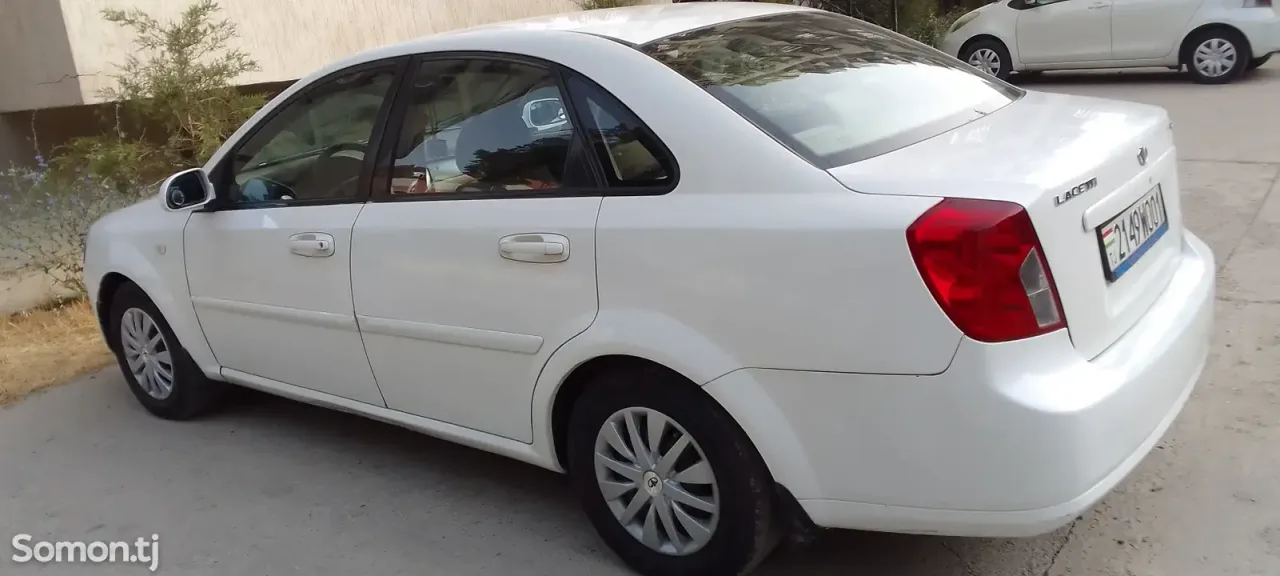 Daewoo Lacetti 2005 · 1.6 AT