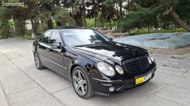 Mercedes-Benz E class 2009 · 3.5 AT