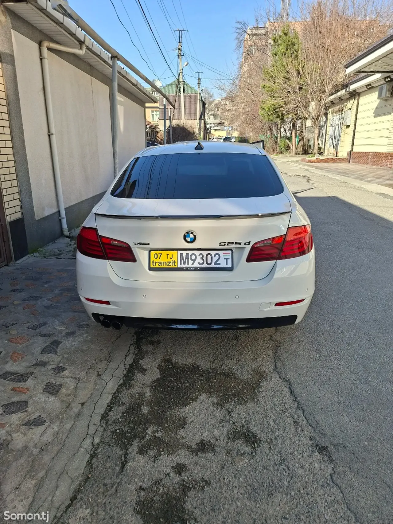 BMW 5 series 2013 · 2.0 AT