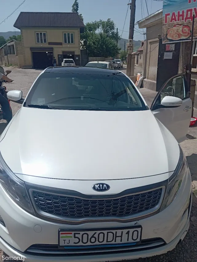 Kia K5 2014 · 2.5 AT