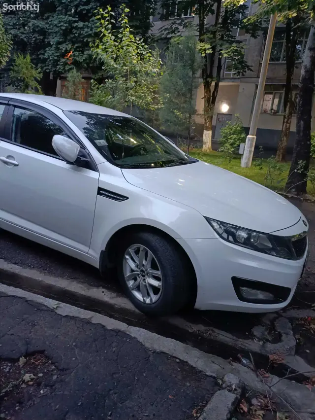 Kia Optima 2013 · 2.0 AT