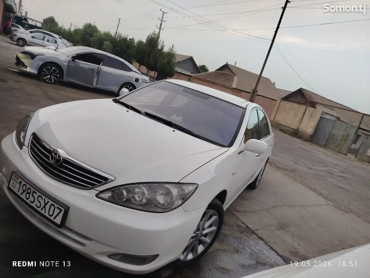Toyota Camry 2004 · 2.4 AT