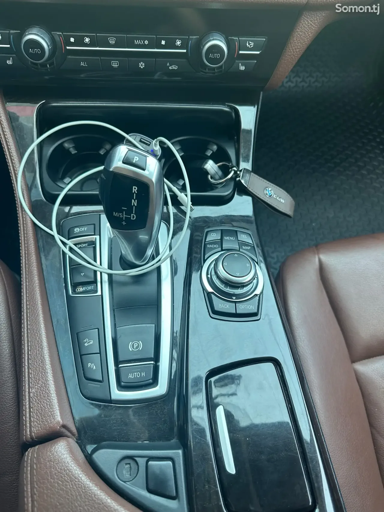 BMW 5 series 2012 · 2.0 AT