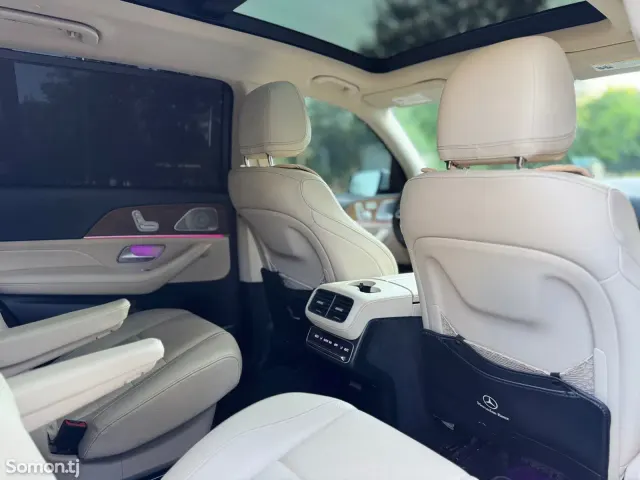 Mercedes-Benz GLS 2021 · 4.5 AT