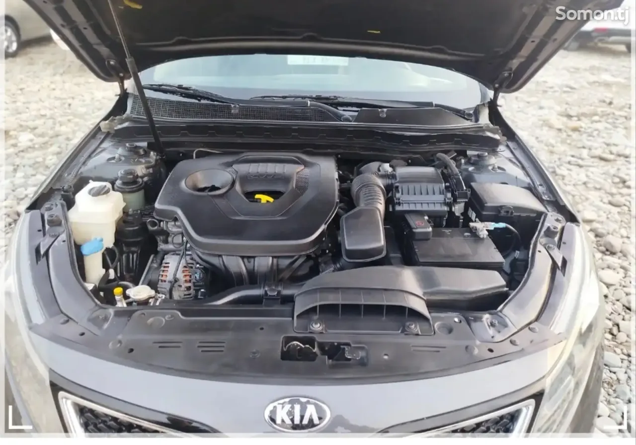 Kia K5 2014 · AT