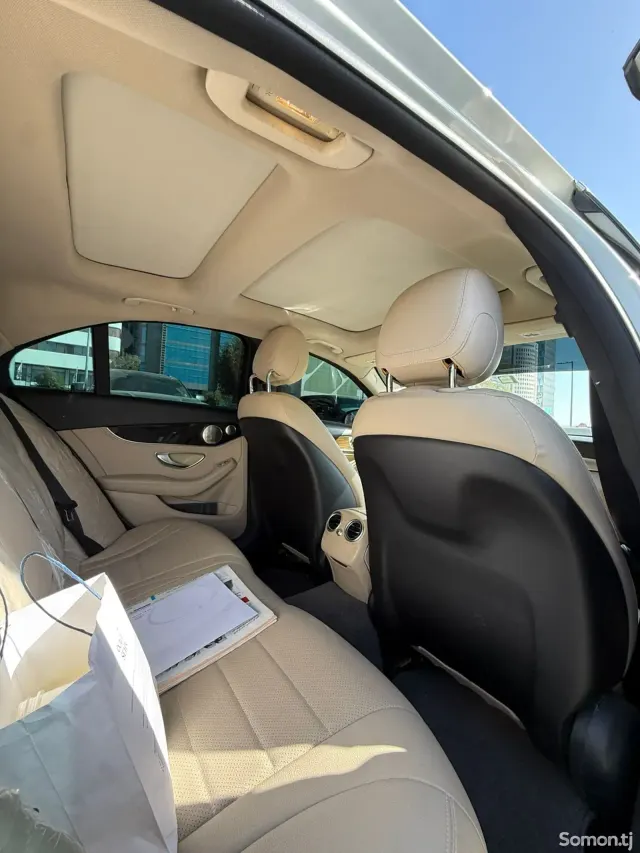 Mercedes-Benz C class 2015 · 2.0 AT