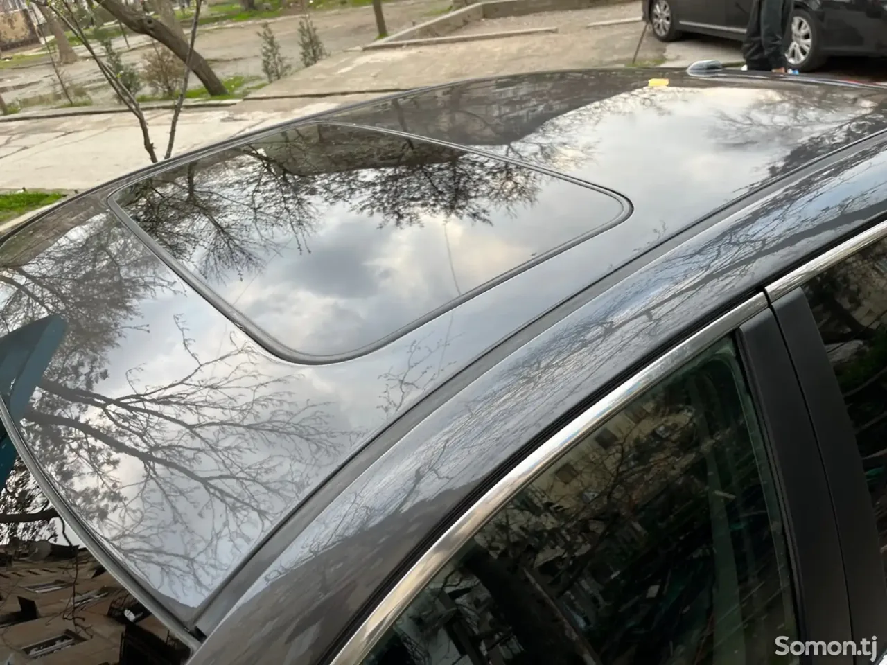 Toyota Camry 2011 · 2.5 AT