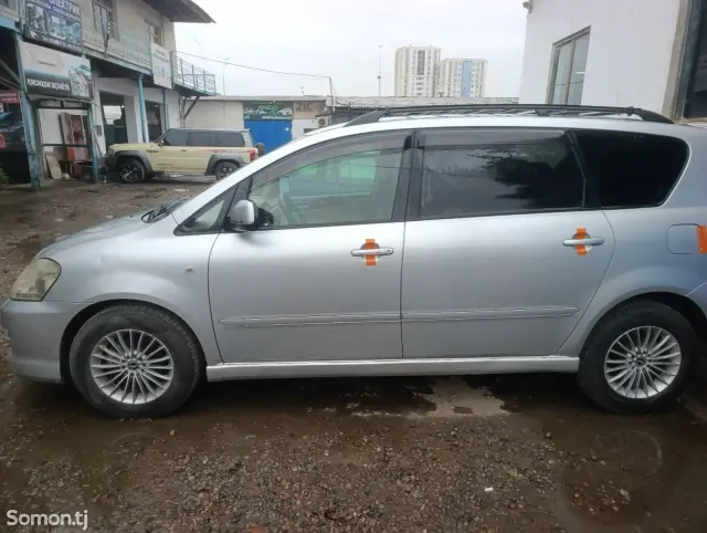 Toyota Ipsum 2009 · 2.4 AT