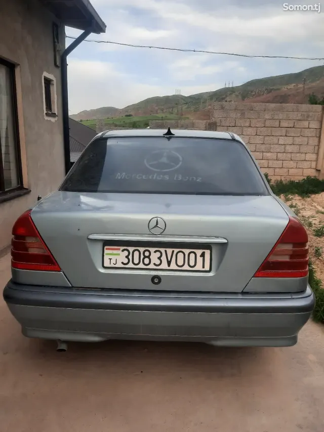 Mercedes-Benz A class 1996 · 2.6 MT