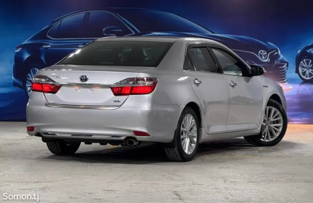 Toyota Camry 2015 · 2.5 AT