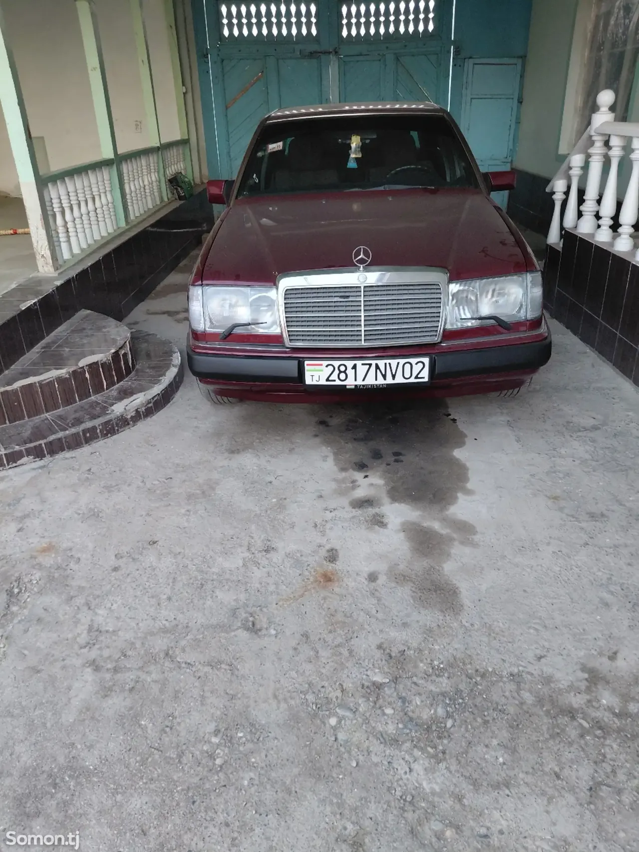 Mercedes-Benz W124 1991 · 2.0 MT