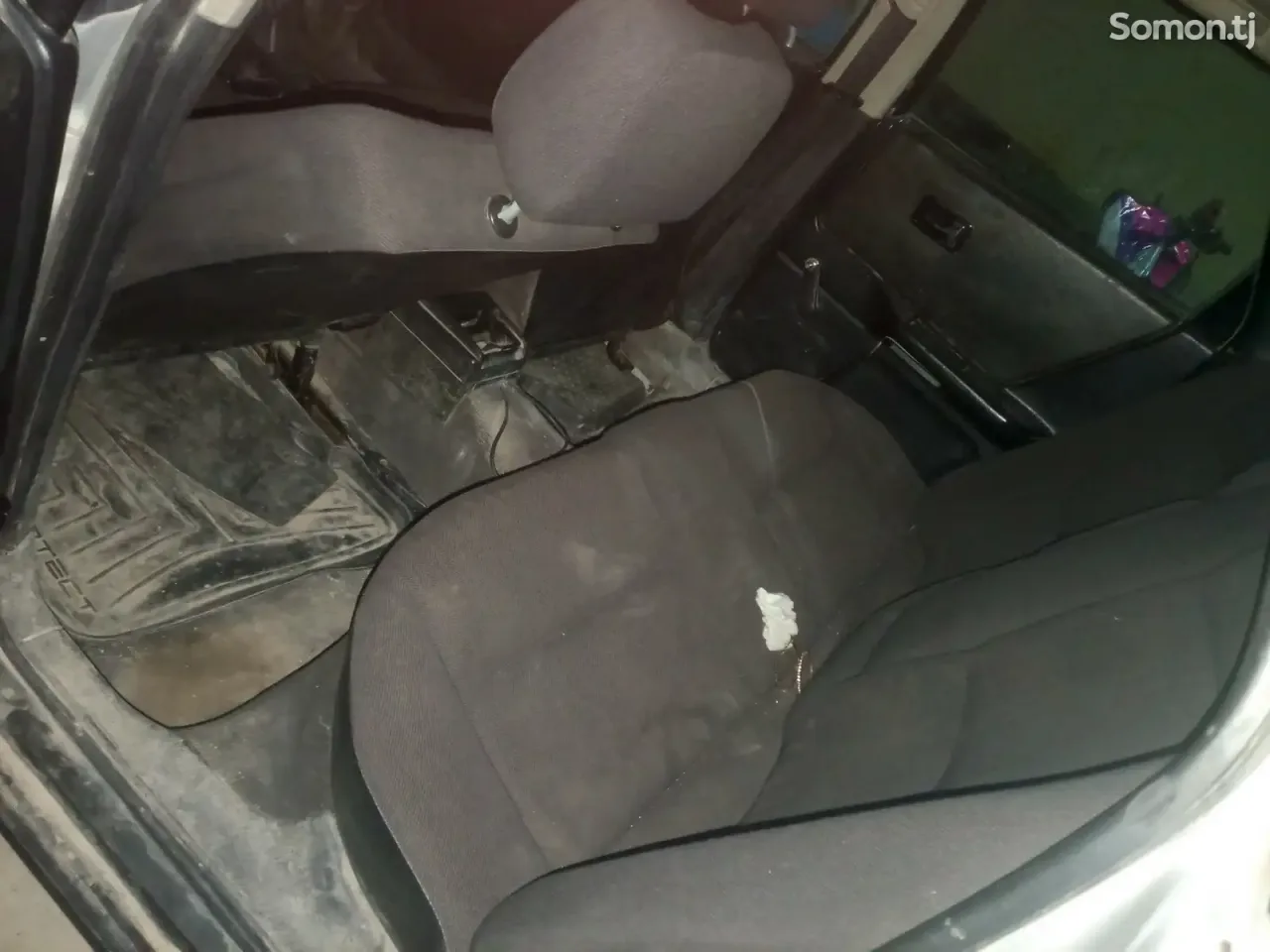 Audi 80 1988 · 1.6 MT