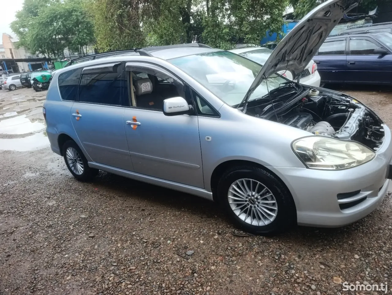 Toyota Ipsum 2009 · 2.4 AT