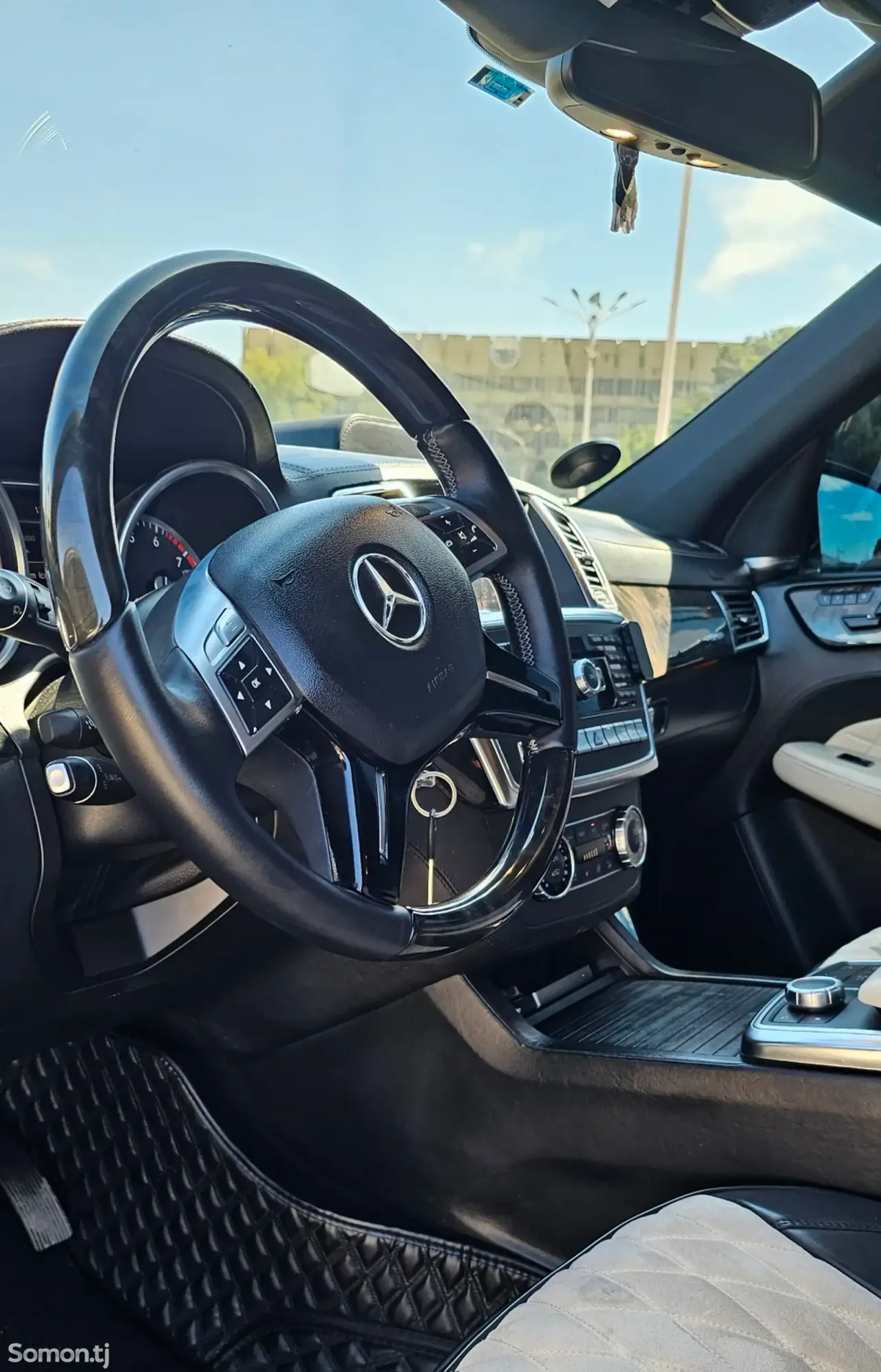 Mercedes-Benz ML class 2014 · 3.5 AT