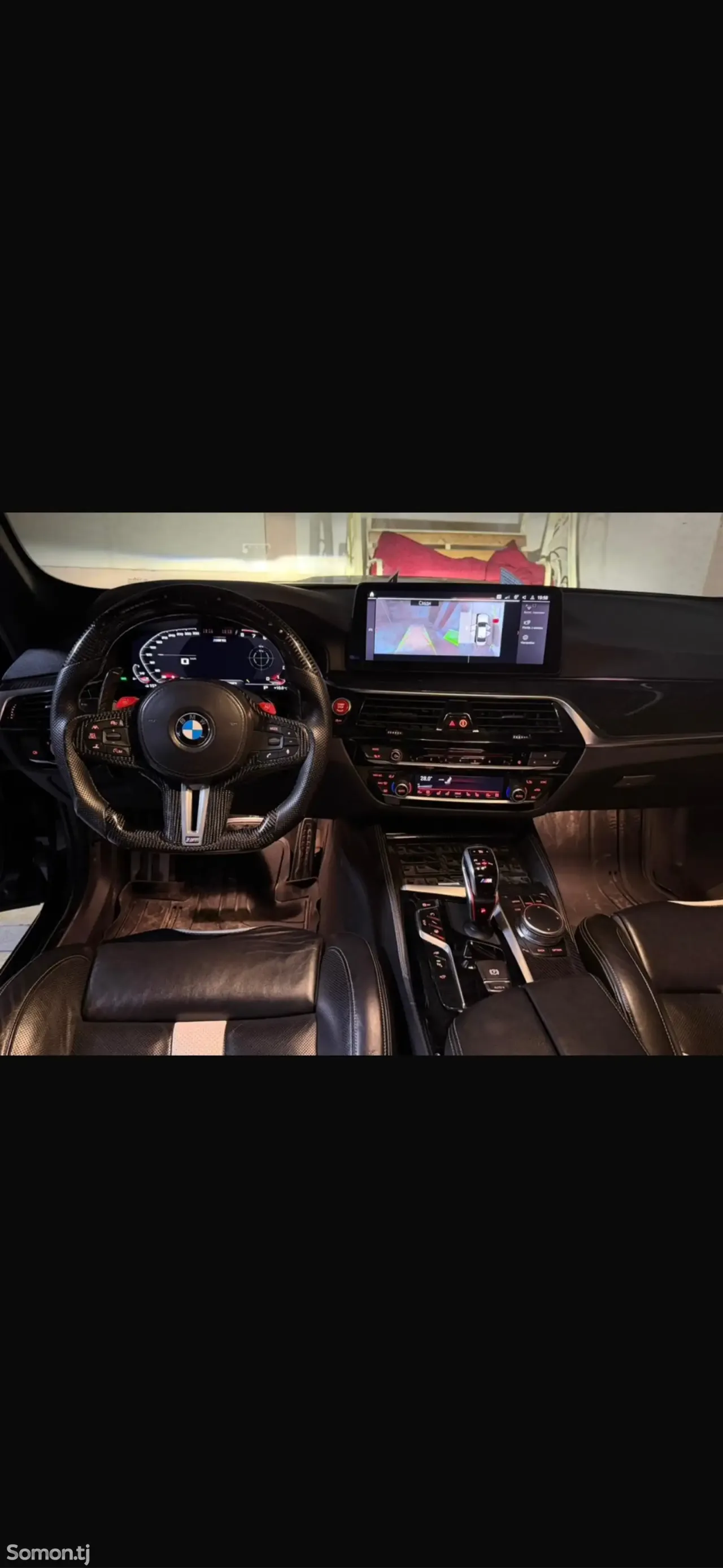 BMW M5 2018 · 4.4 AT