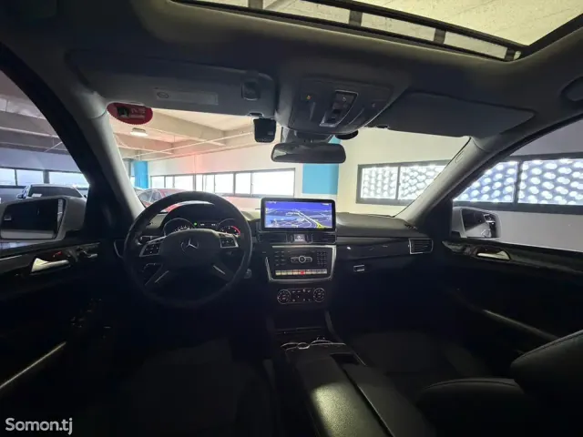 Mercedes-Benz ML class 2015 · 3.5 AT