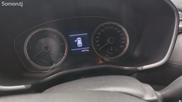 Hyundai Santa Fe 2019 · 2.0 AT