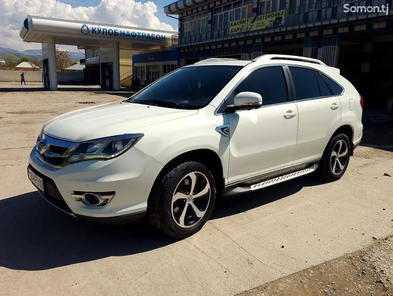 BYD S7 2015 · 2.0 AT
